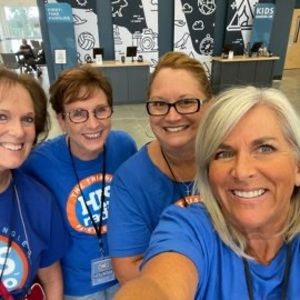 Meet your Posher, April